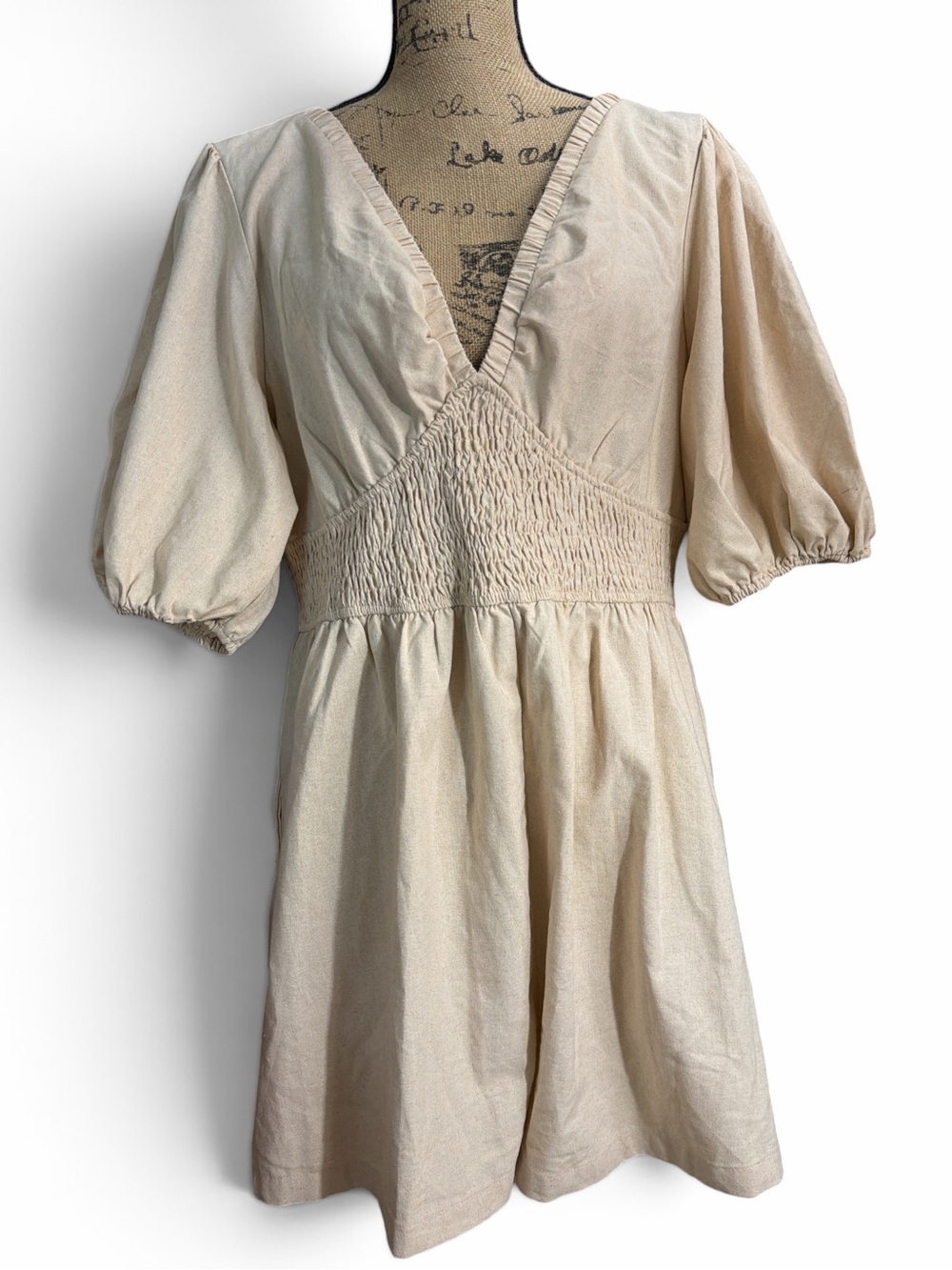 Grace Karin Cream V-Neck Puff Sleeve Smocked Waist Romper EC. Size 2X